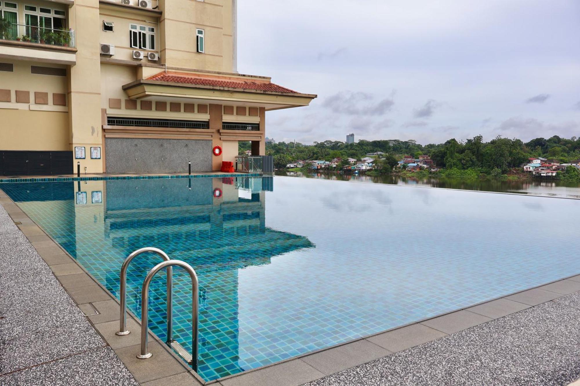 Kuching City Centre Smart Home Luxury Resort Condo Zewnętrze zdjęcie