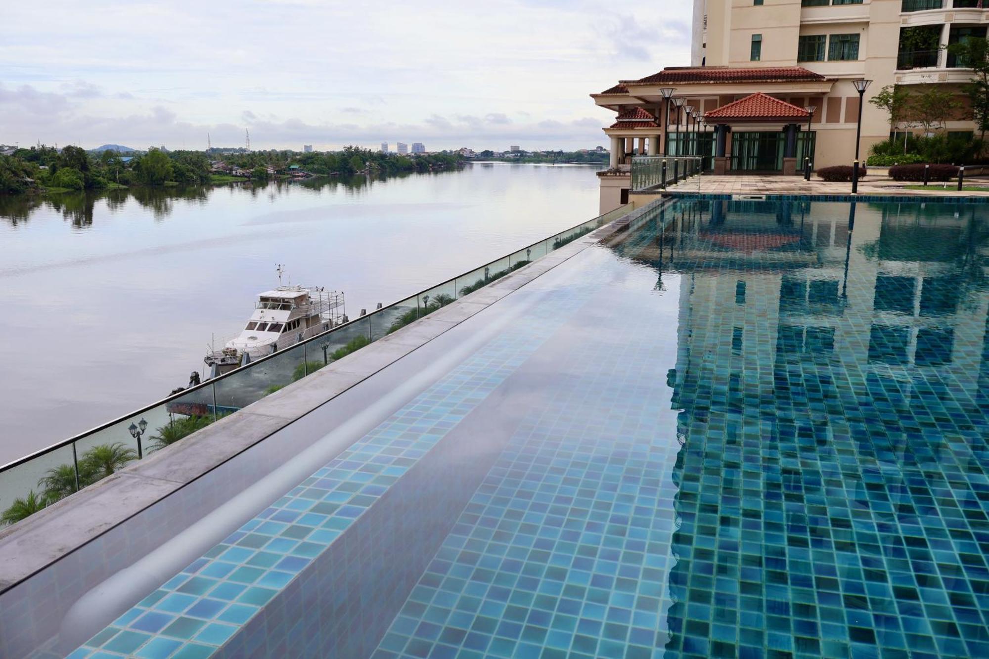 Kuching City Centre Smart Home Luxury Resort Condo Zewnętrze zdjęcie